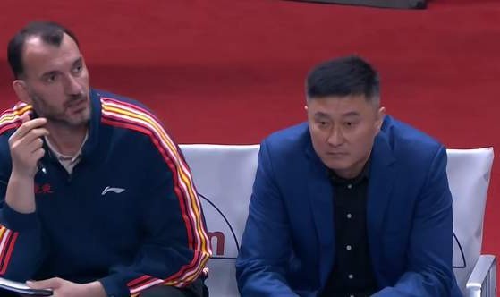 开云APP-央视不播！广东再战上海，杜锋想复仇不易，3国手缺席，恐吞惨败